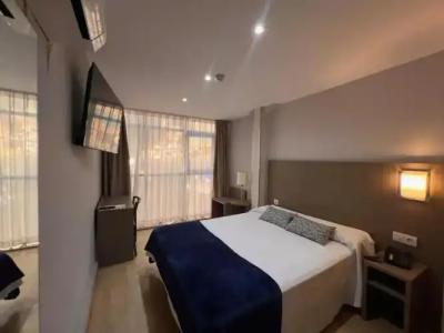 Montesol Benidorm - 4