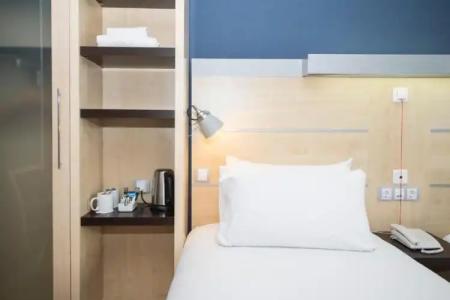 Holiday Inn Express BARCELONA - CITY 22@ by IHG - 32