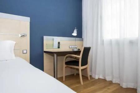 Holiday Inn Express BARCELONA - CITY 22@ by IHG - 34