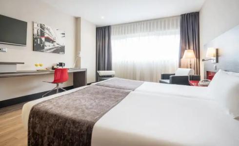 Ilunion Barcelona - 6