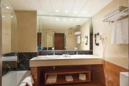 Catalonia Diagonal Centro - 70