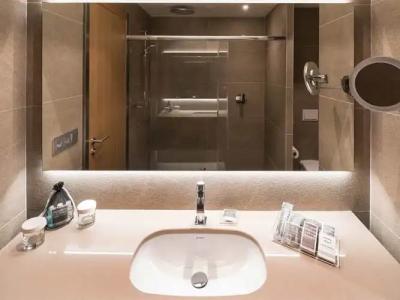 Catalonia Barcelona Plaza - 117