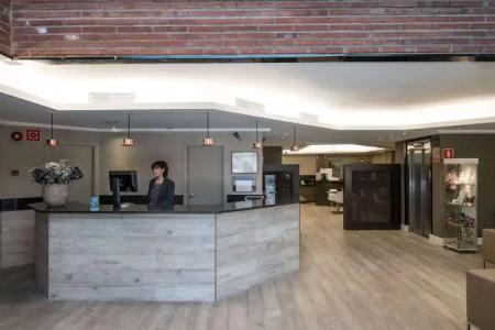 Catalonia Albeniz - 24