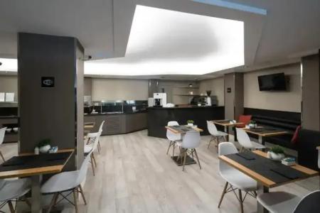 Catalonia Albeniz - 19