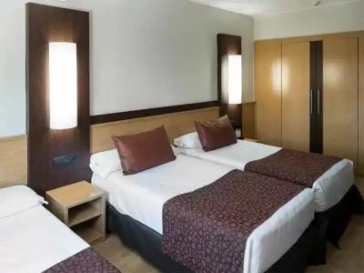 Catalonia Atenas - 37