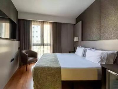 Catalonia Atenas - 42