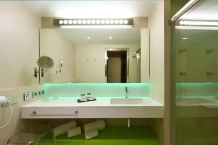 Chic&Basic Reding - 25