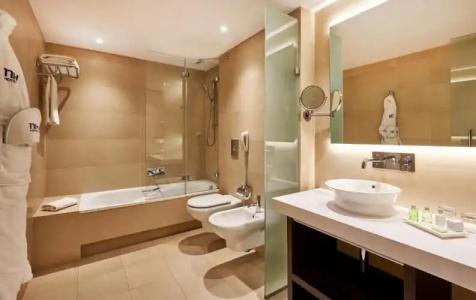 NH Sants Barcelona - 56