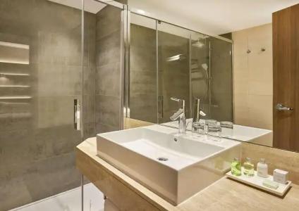 NH Sants Barcelona - 17