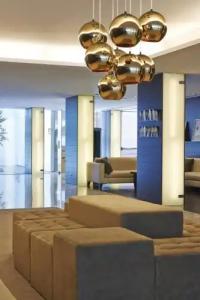 NH Sants Barcelona - 35