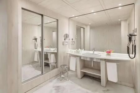 NH Collection Podium - 8