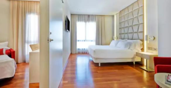 NH Collection Podium - 44