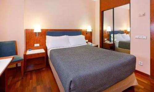 Bohemian Entenza - 60