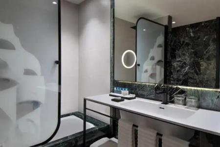 Renaissance Barcelona - 62