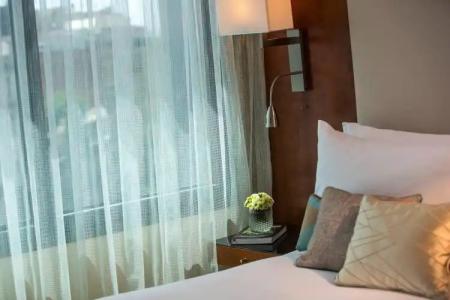 Renaissance Barcelona - 64