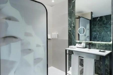 Renaissance Barcelona - 23