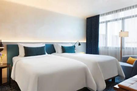 Renaissance Barcelona - 22