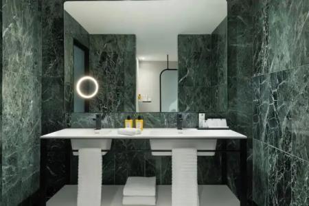 Renaissance Barcelona - 50