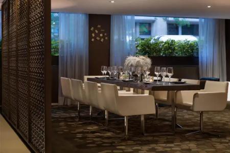 Renaissance Barcelona - 20