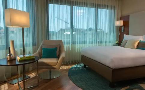 Renaissance Barcelona - 99