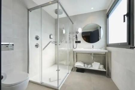 Catalonia La Maquinista - 52