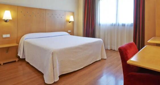 Catalonia La Maquinista - 33