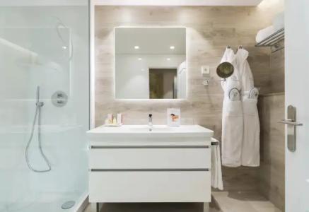 Sallés Pere IV - 26