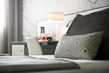 Sallés Pere IV - 18