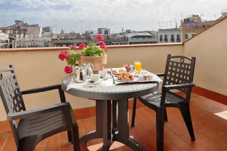 Roger de Llúria - 16