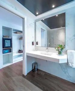 Vilana Boutique - 50