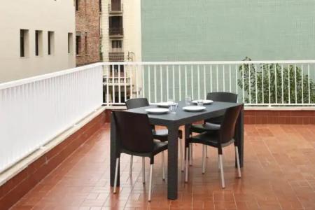 ApartAugusta Barcelona - 57