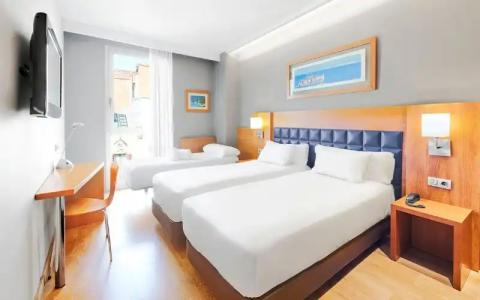 Barcelona Century - 111