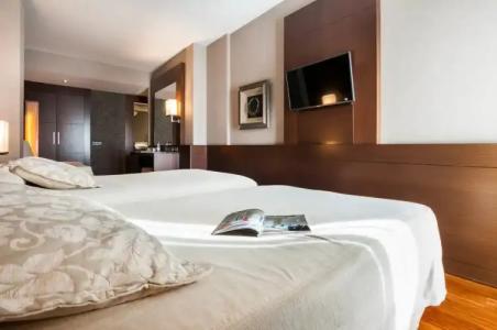 Barcelona Colonial - 40