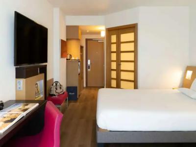 Novotel Barcelona City - 35