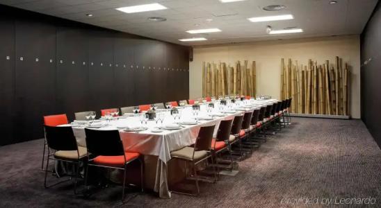 Novotel Barcelona City - 26