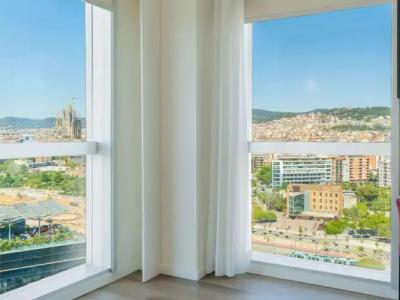 Novotel Barcelona City - 41