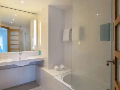 Novotel Barcelona City - 37