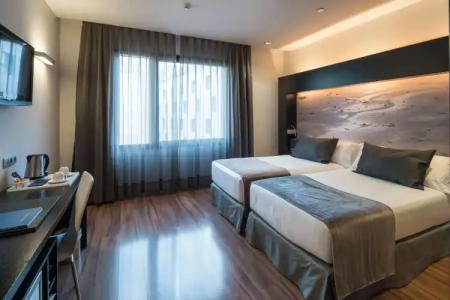 Catalonia Catedral - 5