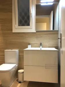 Hip Karma Hostel - 45