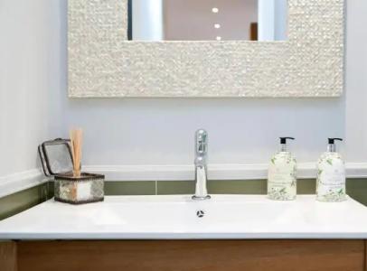 BCN Rambla Catalunya Apartments - 19