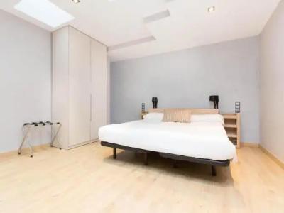 AinB Sagrada Familia Apartments - 32