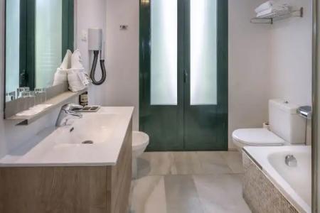 Serhs Carlit Boutique - 31