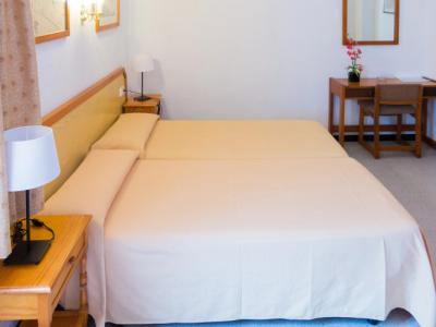 Hostal Sa Baronia - 30