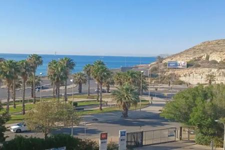 Ibis Budget Alicante - 10