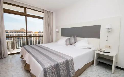 Amic Miraflores - 48