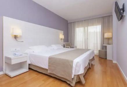 Helios Mallorca & Apartments - 7