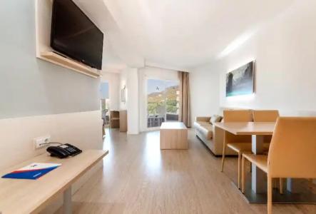 Tomir Portals Suites - Adults Only - 32