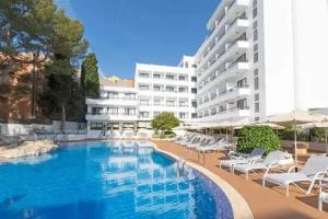 Ona Palmira Paguera, Peguera