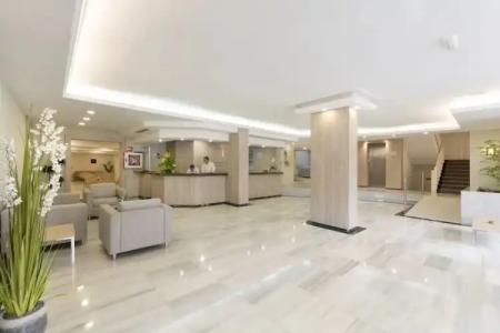 Ona Palmira Paguera - 24