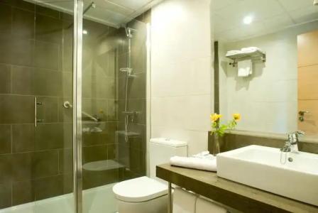 Ona Palmira Paguera - 15